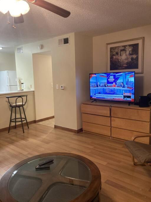 Lakeview Condo In Gated Community Тампа Экстерьер фото