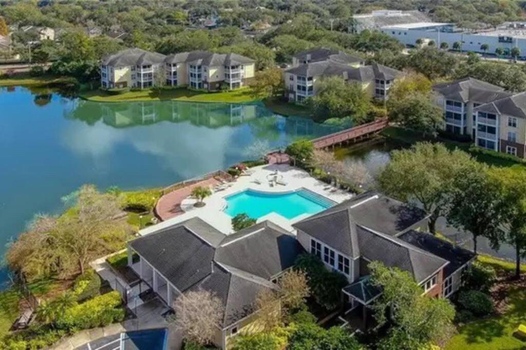 Lakeview Condo In Gated Community Тампа Экстерьер фото
